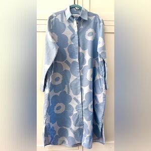 MARIMEKKO Runoelma Unikko Blue Poppy Shirt Dress Pockets Size 42 NWOT